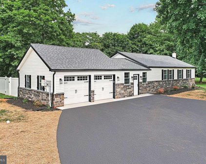 95 Kern Rd, York