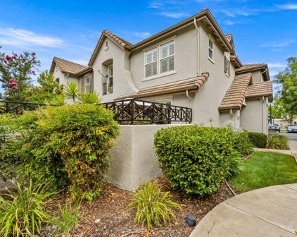 305 Picasso Way Unit #305, Folsom