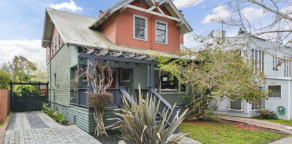 361 Alcatraz Ave, Oakland