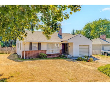 4516 SE HOWE LN, Milwaukie