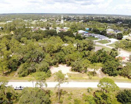 734 Longbow Lane, Lehigh Acres