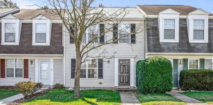 53 Quincy Ct, Sterling