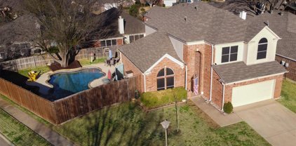 2520 Woodhaven  Drive, Flower Mound