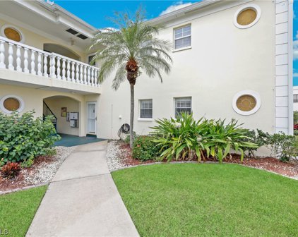 13520 Stratford Place Circle Unit 101, Fort Myers