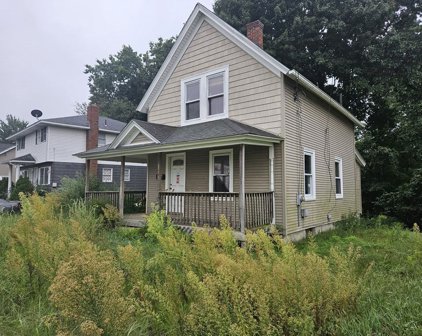 391 West Avenue, Ludlow