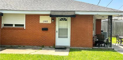 1900 Ree  Road, Chalmette
