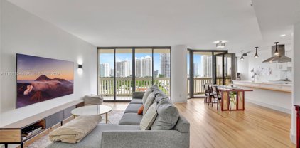 1000 Island Blvd Unit #1206, Aventura