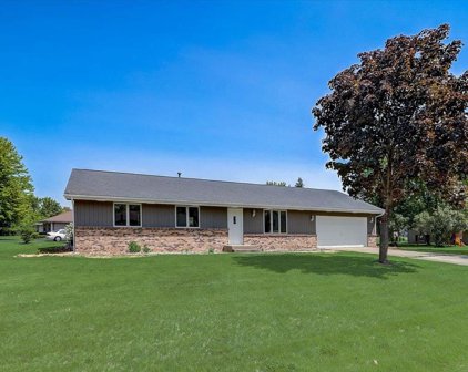 701 Adams, Rockton