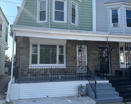 45 S 7th St, Darby