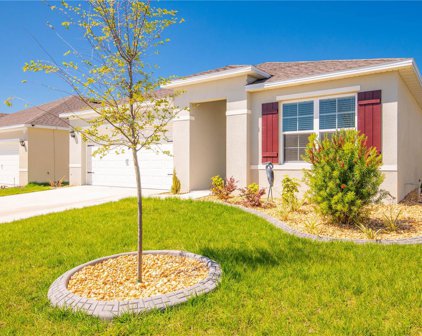 638 Squires Grove, Winter Haven