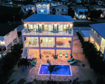 243 Pescayo Avenue, Marathon