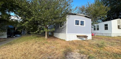 13253 Enchanted Court, Willis