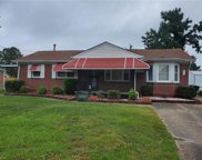 902 Ellington Square, Central Portsmouth image