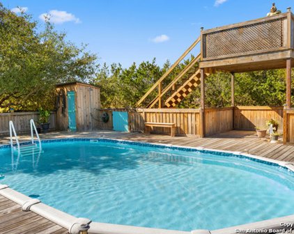 174 Private Road 1518, Bandera
