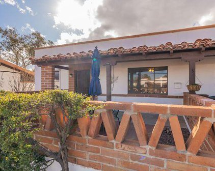 372 S Paseo Sarta Unit #A, Green Valley