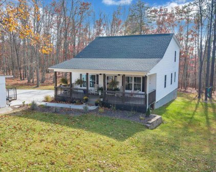 3927 Morning Glory  Dr, Radford