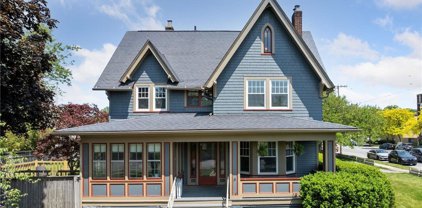 1649 Riverside Drive, Lakewood
