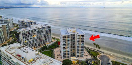 1720 Avenida Del Mundo Unit 204, Coronado