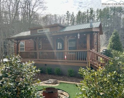 201 Ginger Circle, Newland