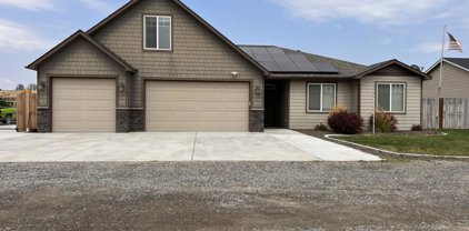 1500 Kendall Rd, Benton City
