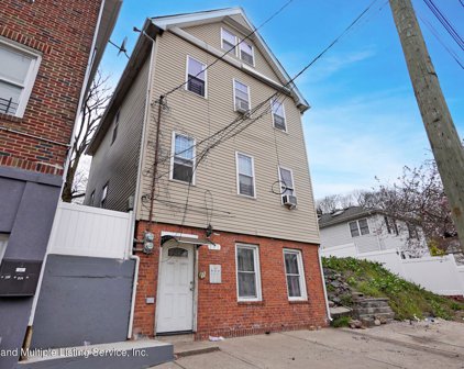 601 Richmond Road, Staten Island