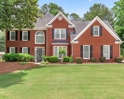 825 Taylor Parkway, Suwanee