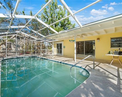 1125 Captains Walk  Street, Sanibel