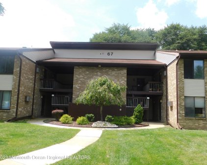 67 Overlook Way Unit B, Manalapan