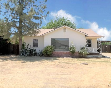 18425 Poplar, Shafter