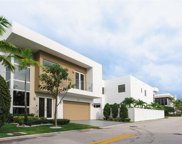 7533 Nw 98th Ct, Doral image