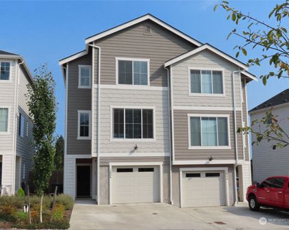 1006 NW Highgarden Drive, Bremerton