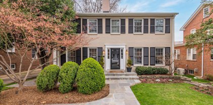 15 W Oak St, Alexandria