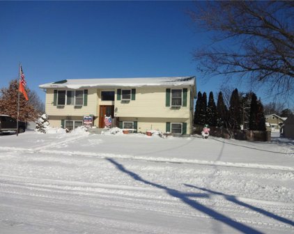 647 E Hilton St., Marengo