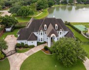 2734 Lakecrest Drive, Pearland image