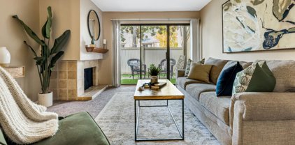 539 Woodside Oaks Unit #1, Sacramento