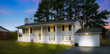 803 Edwards Dr, Fredericksburg