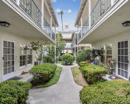 1122 N Louise Street Unit E, Glendale