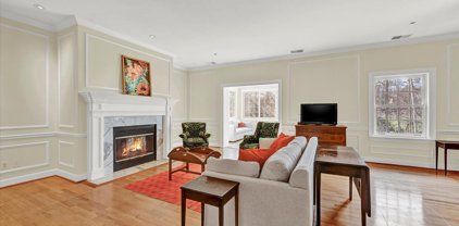 203 Brightwood Club Dr Unit #203, Lutherville Timonium