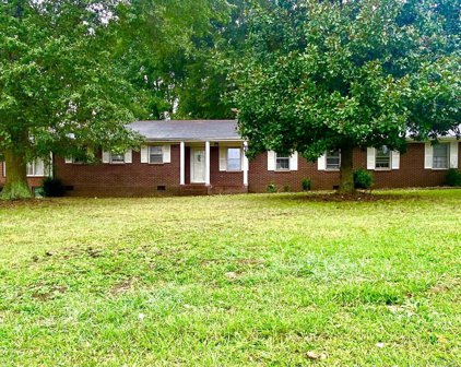 8885 Asheville Highway, Boiling Springs