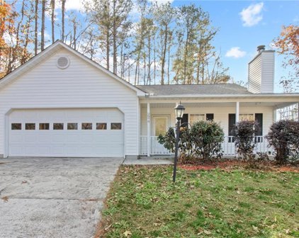 2979 Trotters Crest Drive, Snellville
