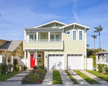 1004 F Ave, Coronado