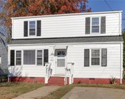 384 Cottonwood Avenue, Hampton West image