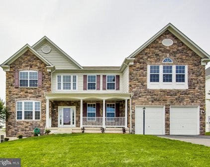 15978 Eagle Feather Dr, Woodbridge
