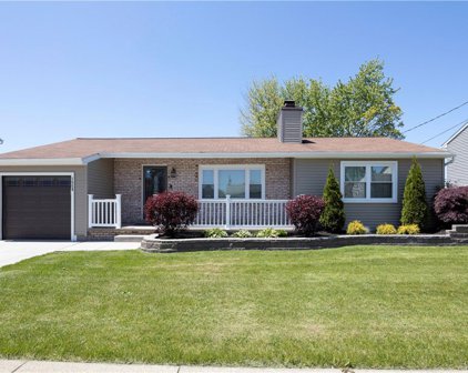 1558 Benjamin  Drive, Niagara Falls-City-291100