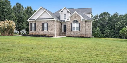270 Vickery Lane, Fayetteville