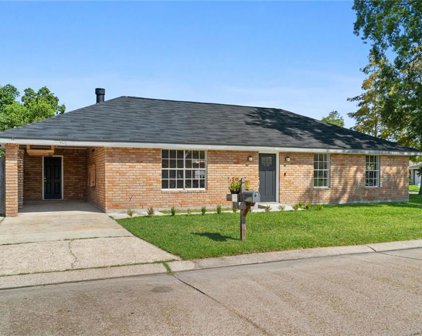 101 Janet  Drive, St. Rose