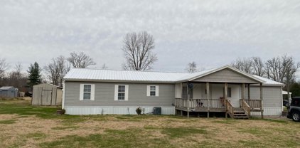 668 Kings Lake Dr, Shepherdsville