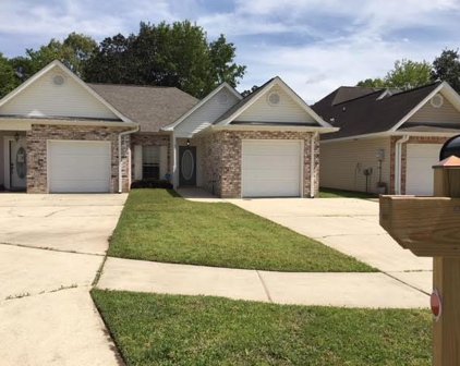 158 Emerald Pines  Court, Mandeville