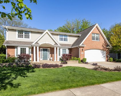 723 N Haddow Avenue, Arlington Heights