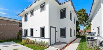 1821 Nw 69th St, Miami